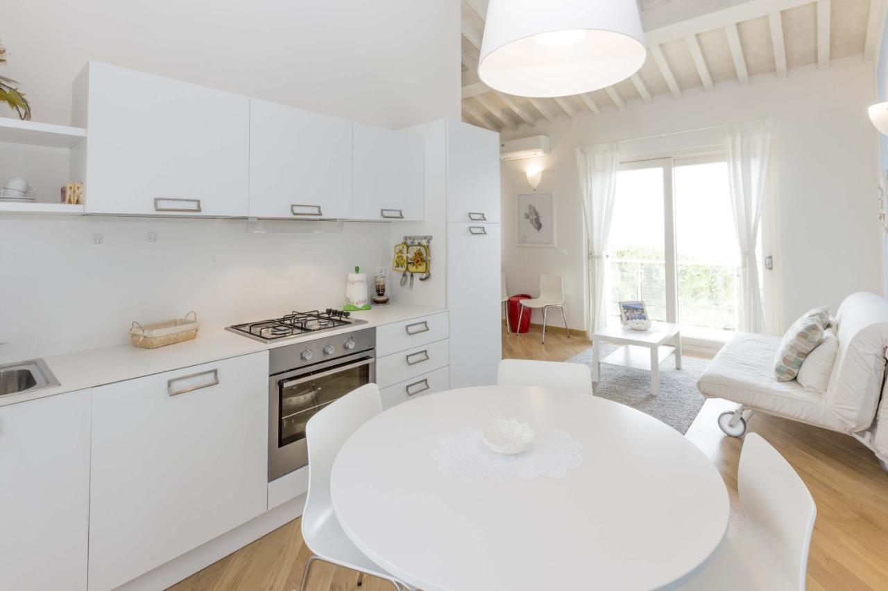 Rio Marina Charme E Relax Apartment ภายนอก รูปภาพ
